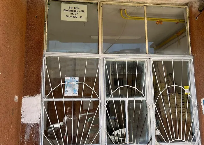 Crisand * بوخارست